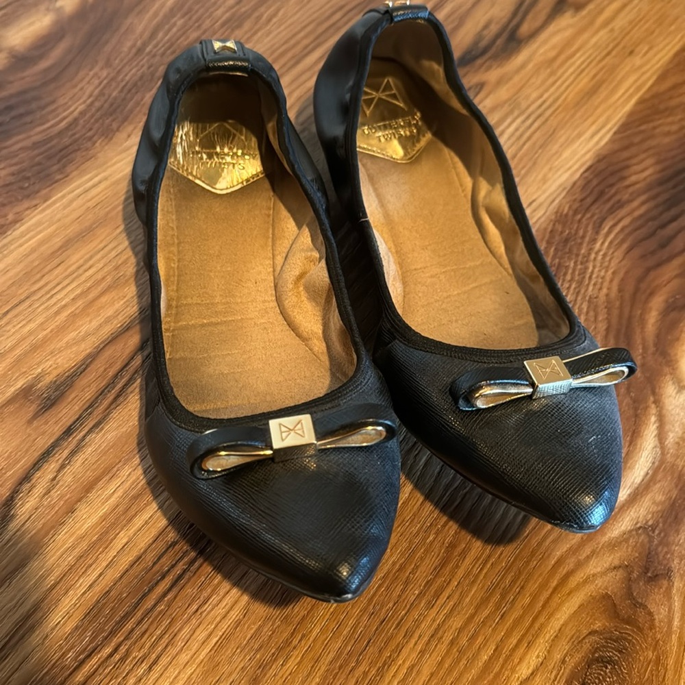 Butterfly Twists Womens Black and Gold Flats Size 40 / 9-9.5